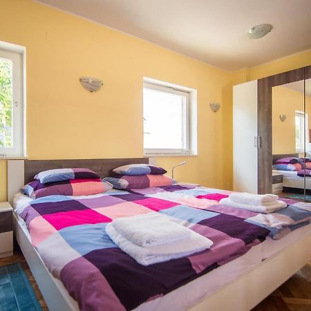 Studio Apartman Second Serve Samobor Exterior foto